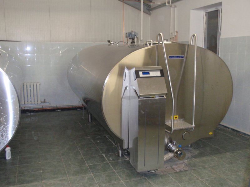 Milk cooling and -storage