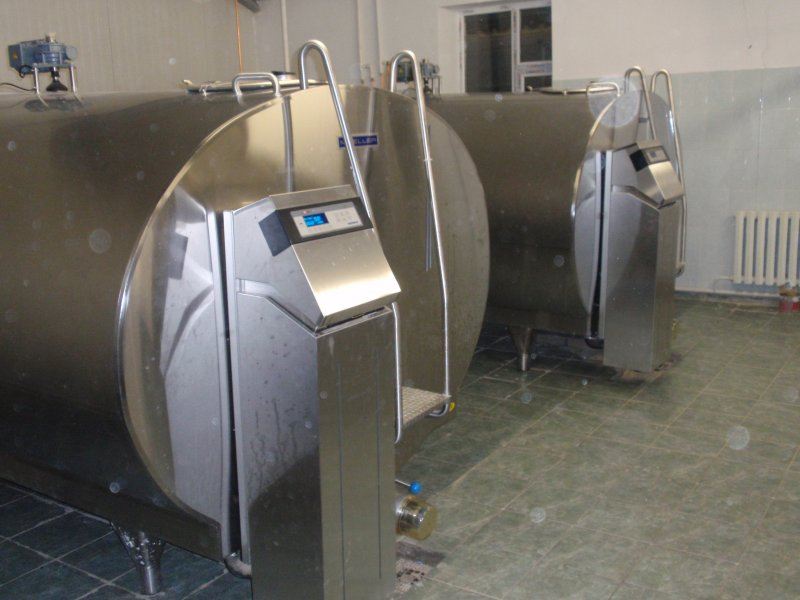 Milk cooling and -storage